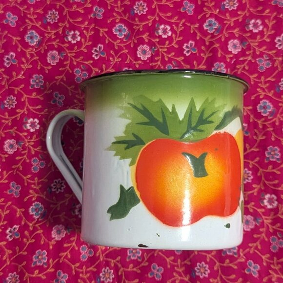 Vintage Enameled Metal Cup Mug Apple Fruit MCM Cottage Core Rustic - Picture 7 of 7